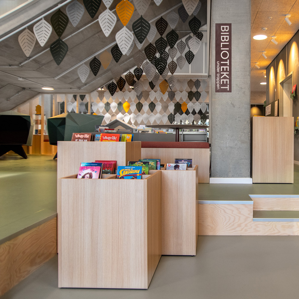 E4713 - 3 tailles: Mini, Midi, Maxi